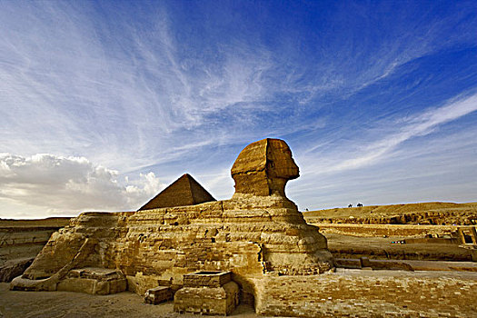 吉萨金字塔,一半,人像,高原,西部,堤岸,尼罗河,河,靠近,现代,白天,开罗,埃及