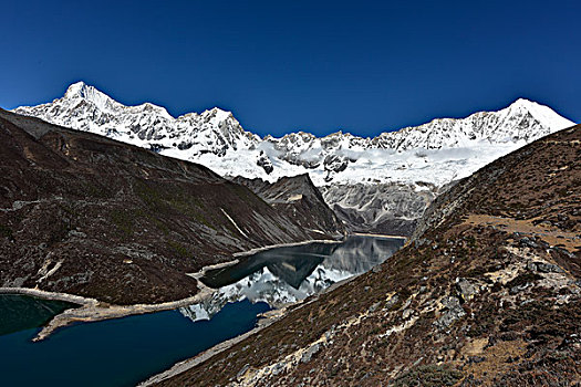 雪山