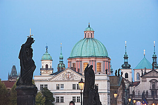 雕塑,查理大桥,教堂,背景,布拉格,捷克共和国
