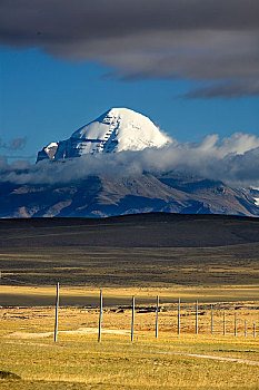 西藏阿里,冈底斯山,冈仁波齐峰