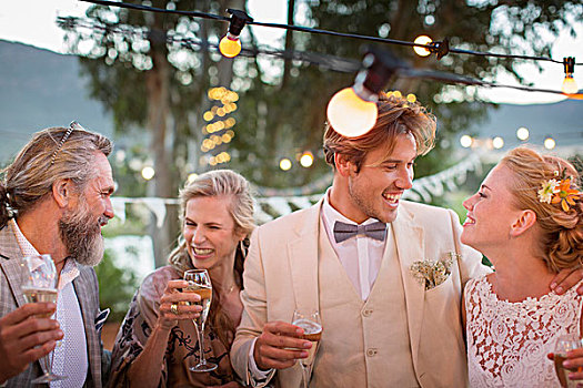 年轻,情侣,客人,香槟,笛子,婚宴,花园