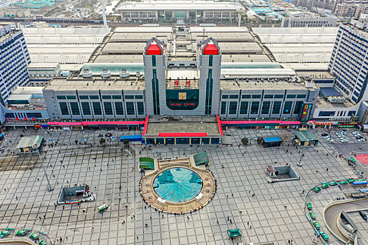 航拍河南郑州火车站