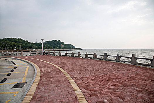 广东省珠海市情侣中路凌角咀海鲜码头停车场观景台