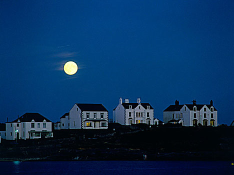 满月,上方,房子,靠近,海洋,夜晚