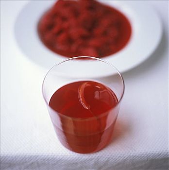 番茄,果汁,玻璃杯,蜜饯,盘子