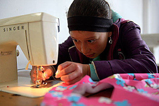 女孩,缝纫机,裁缝,职业训练,交际,别墅,波哥大,哥伦比亚,南美