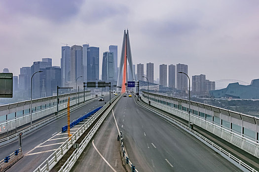 重庆市嘉陵江千厮门大桥高楼环境建筑