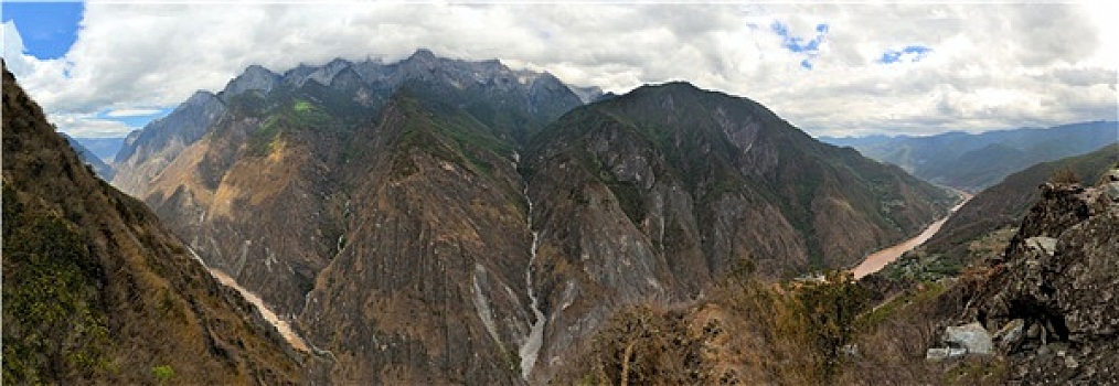 虎跳峡,云南,中国