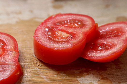切块的西红柿