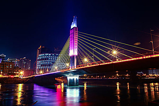 灵峰桥夜景
