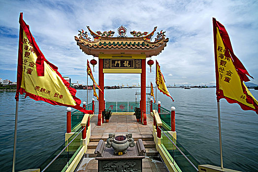 槟城华人海边庙宇
