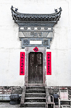 徽派民居门罩建筑,中国安徽省黄山市徽州区呈坎古村