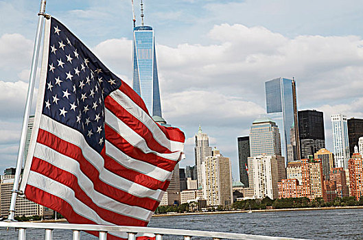 美国国旗,渡轮,一个,世贸中心,天际线,背景,纽约,美国
