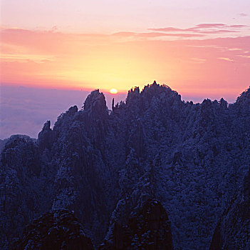 安徽,黄山,日出,云海,雪,雾淞,佛光,瀑布云