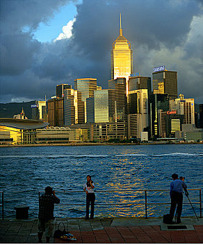 香港回归十周年图片展览－香港维多利亚港湾景色