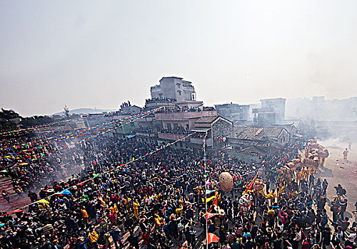 泮村灯会