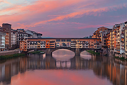 维奇奥桥,上方,阿尔诺河,日出,佛罗伦萨,意大利