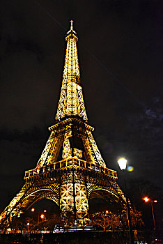 巴黎埃菲尔铁塔夜景风景