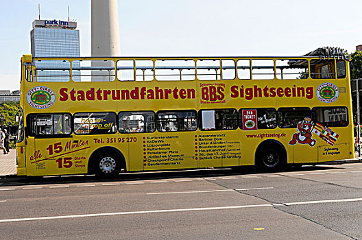 观光,巴士,驾驶,靠近,电视,塔,柏林,德国,欧洲