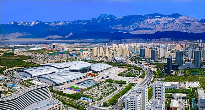 新疆乌鲁木齐市会展中心城市俯瞰图水磨沟区城市建筑楼群