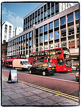 双层巴士,伦敦