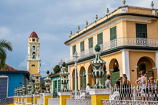 古巴-特立尼达的马约尔广场