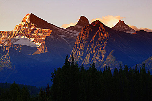 山峦,日出,艾伯塔省,加拿大