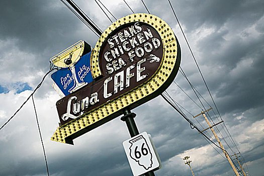 低,倾斜视角,霓虹,餐馆,标识,伊利诺斯,美国,66号公路