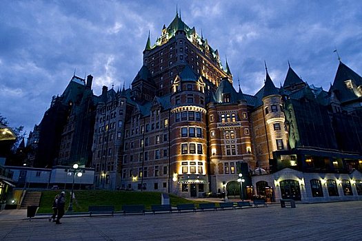 魁北克城,加拿大,夫隆特纳克城堡,夜晚,木板路