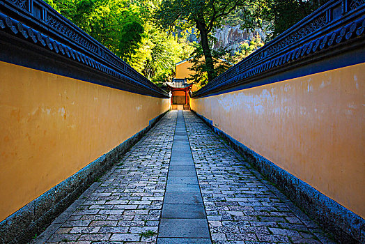 围墙,道路,石板