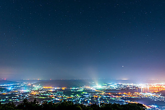 彩虹,夜晚