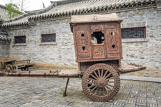 中国古代马拉式轿车,山东省青州古城民俗馆