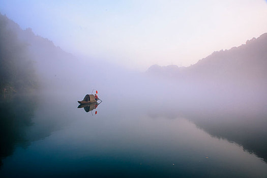 小东江,晨雾