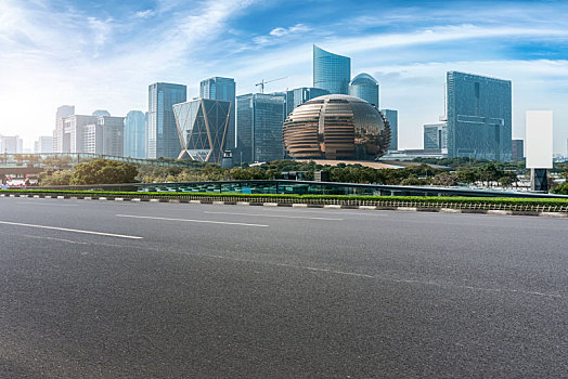 杭州钱江新城和沥青路面