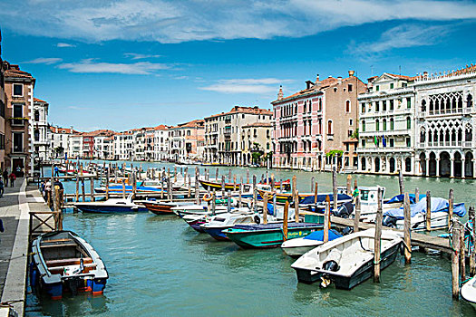 游船,停泊,大,运河,威尼斯