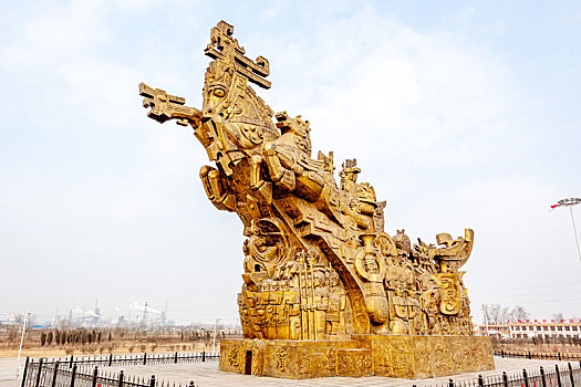 河南安阳,殷墟附近的雕塑,群雕,商魂