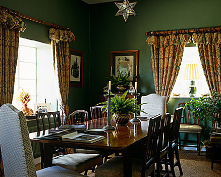木质,餐桌,房间,绿色,墙壁,花,帘,靠近,框架,照相