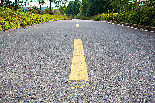 柏油马路路面