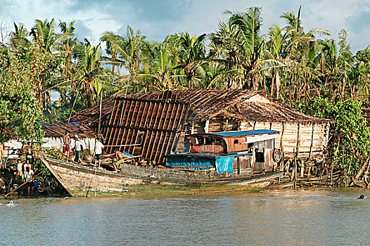 河边,房子,木质,捕鱼,拖船,溪流,伊洛瓦底江,三角洲,缅甸