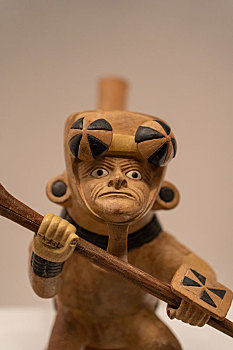 秘鲁拉斯瓦卡斯博物馆莫切文化战士形陶瓶
