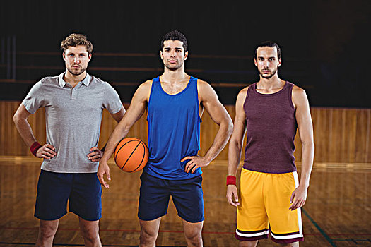 男性,篮球手,站立,篮球场,头像