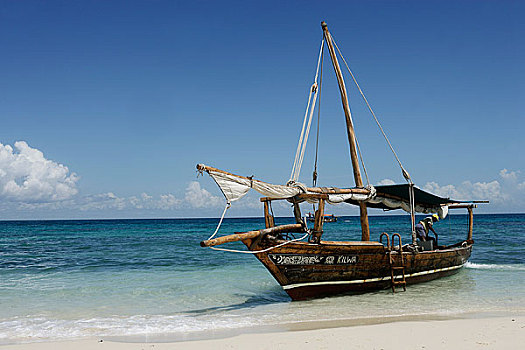 船,岸边,桑给巴尔岛,坦桑尼亚
