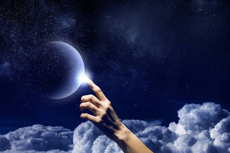 月亮_手_指向_手指_星球_高清图片_全景视觉