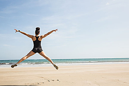 健身,女人,跳跃,沙子,海滩