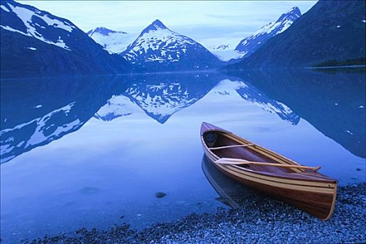 独木舟,坐,湖,阿拉斯加