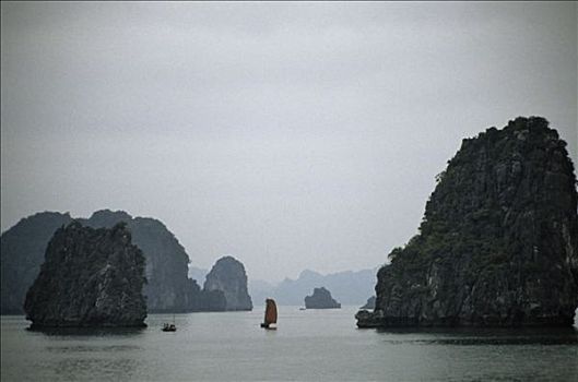 越南,下龙湾,全视图,帆船,船,石头,薄雾