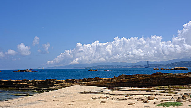 海边台湾野柳沙滩地貌云