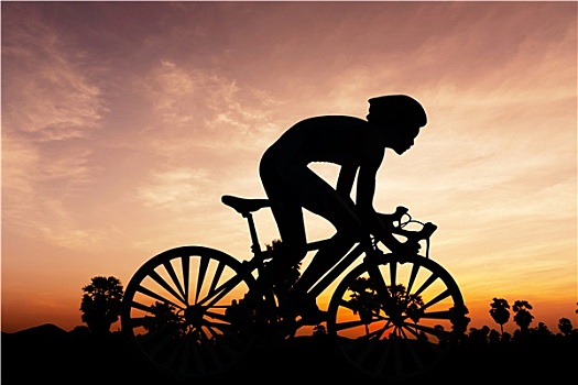 骑自行车,三项全能运动,黎明,时间