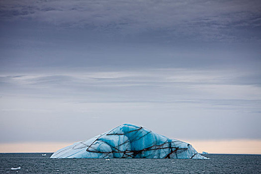 挪威,斯瓦尔巴特群岛,蓝色,冰山,漂浮,靠近,脸,冰原,风暴,夏天,早晨