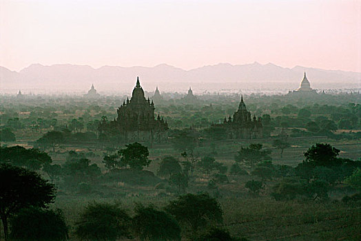 缅甸,蒲甘,庙宇,雾气